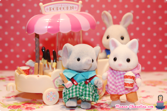 Les Sylvanian Families – La famille Panda Rouge – féelyli